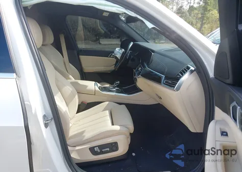 2019 BMW X5 xDrive40I z USA, uszkodzony, nr VIN 5UXCR6C52KLL34222